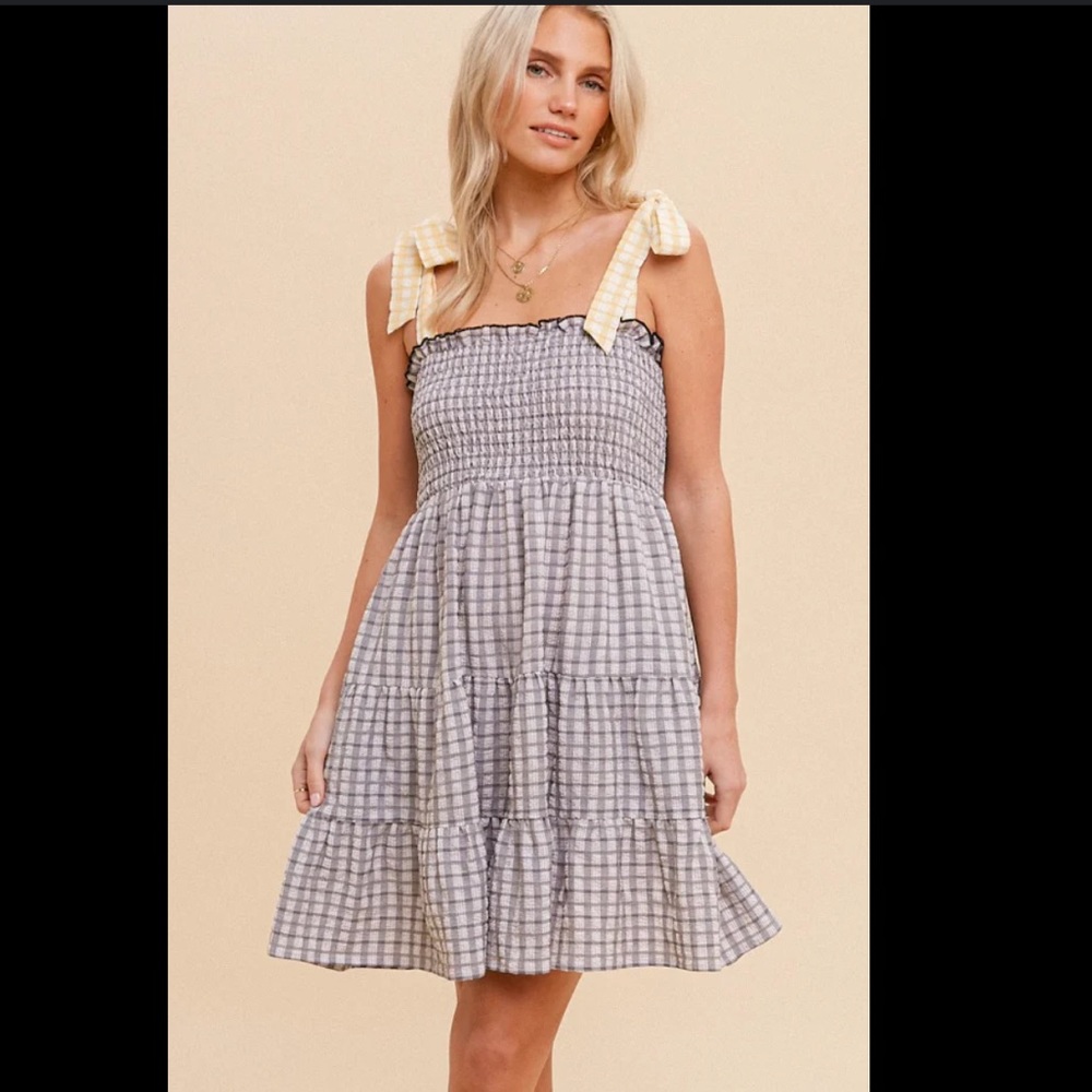 Hem & Thread checkered smocked tiered dress
